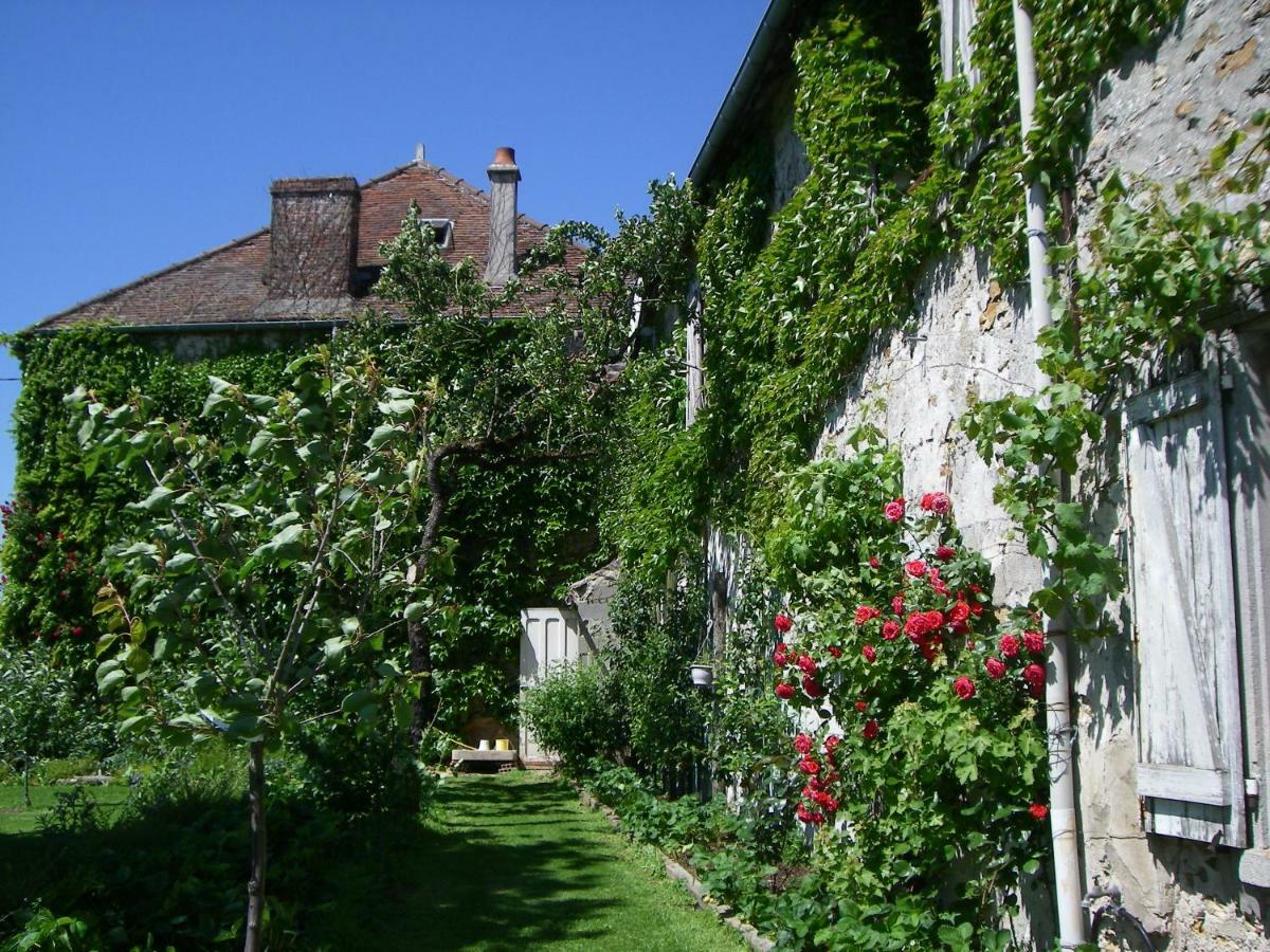 La Ferme Le Merger Bed & Breakfast La Ferté-Gaucher Eksteriør bilde