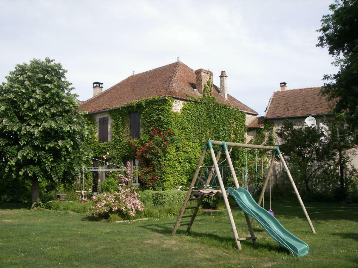 La Ferme Le Merger Bed & Breakfast La Ferté-Gaucher Eksteriør bilde